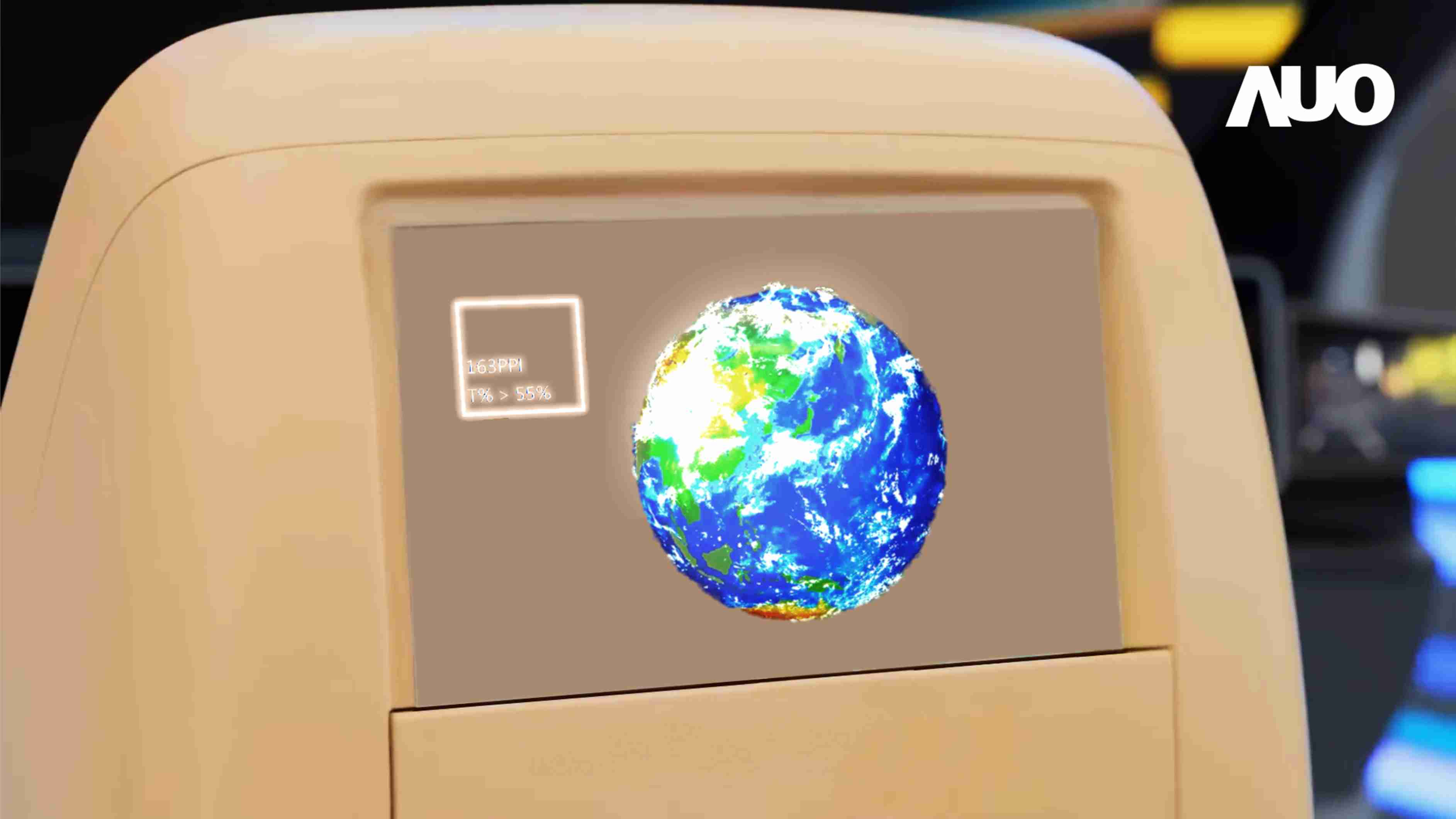 2468BET突破设计与制程挑战，，，推出全球最高分辨率163ppi的13.5吋透明Micro LED面板，，并积极布局智能车市场，，以期拓展透明显示应用的可能性